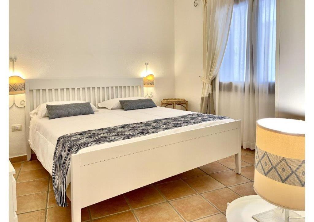 Apartamento Le Residenze Sul Mare B6 Porto Ottiolu Exterior foto