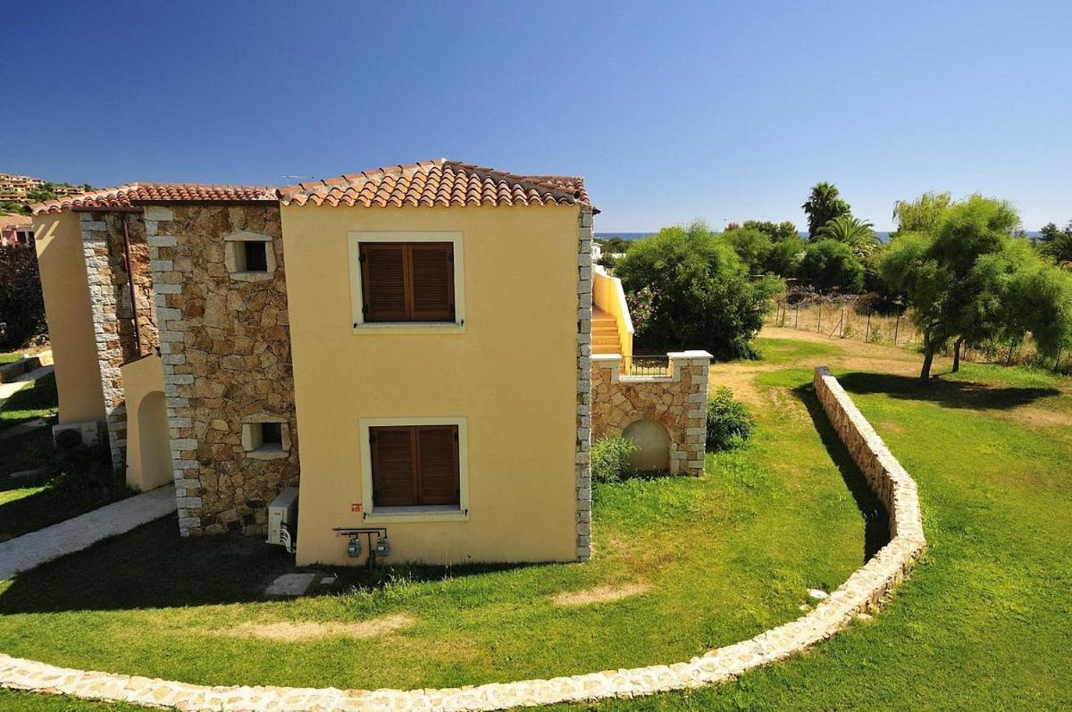 Apartamento Le Residenze Sul Mare B6 Porto Ottiolu Exterior foto